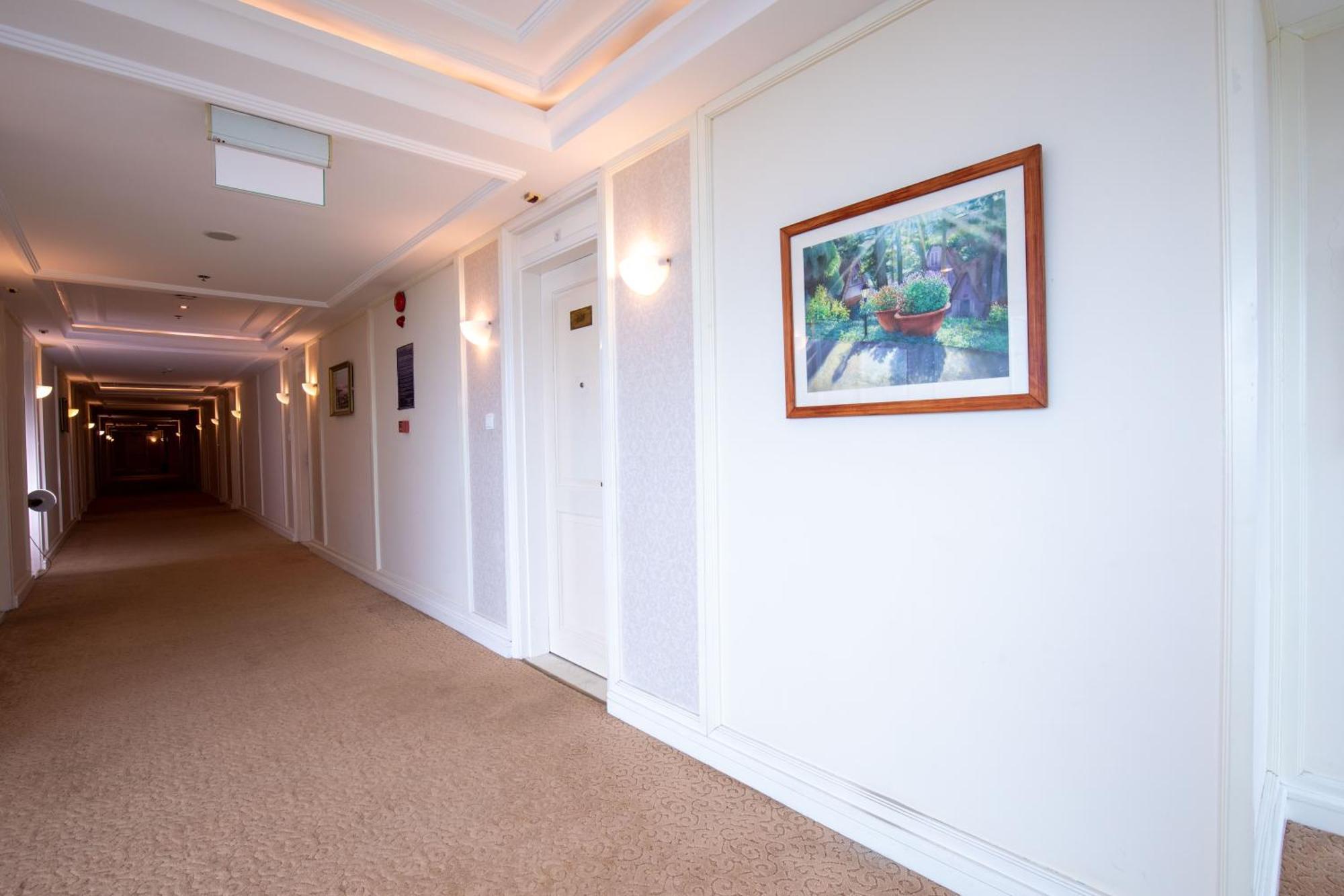 La Sapinette Hotel Dalat Eksteriør bilde